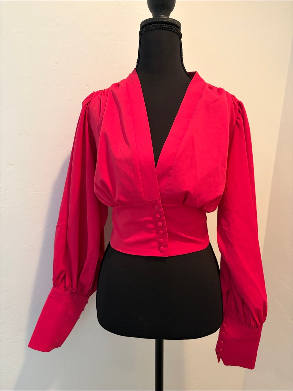Women's Fuchsia V-Neck Buttoned Waist Blouse